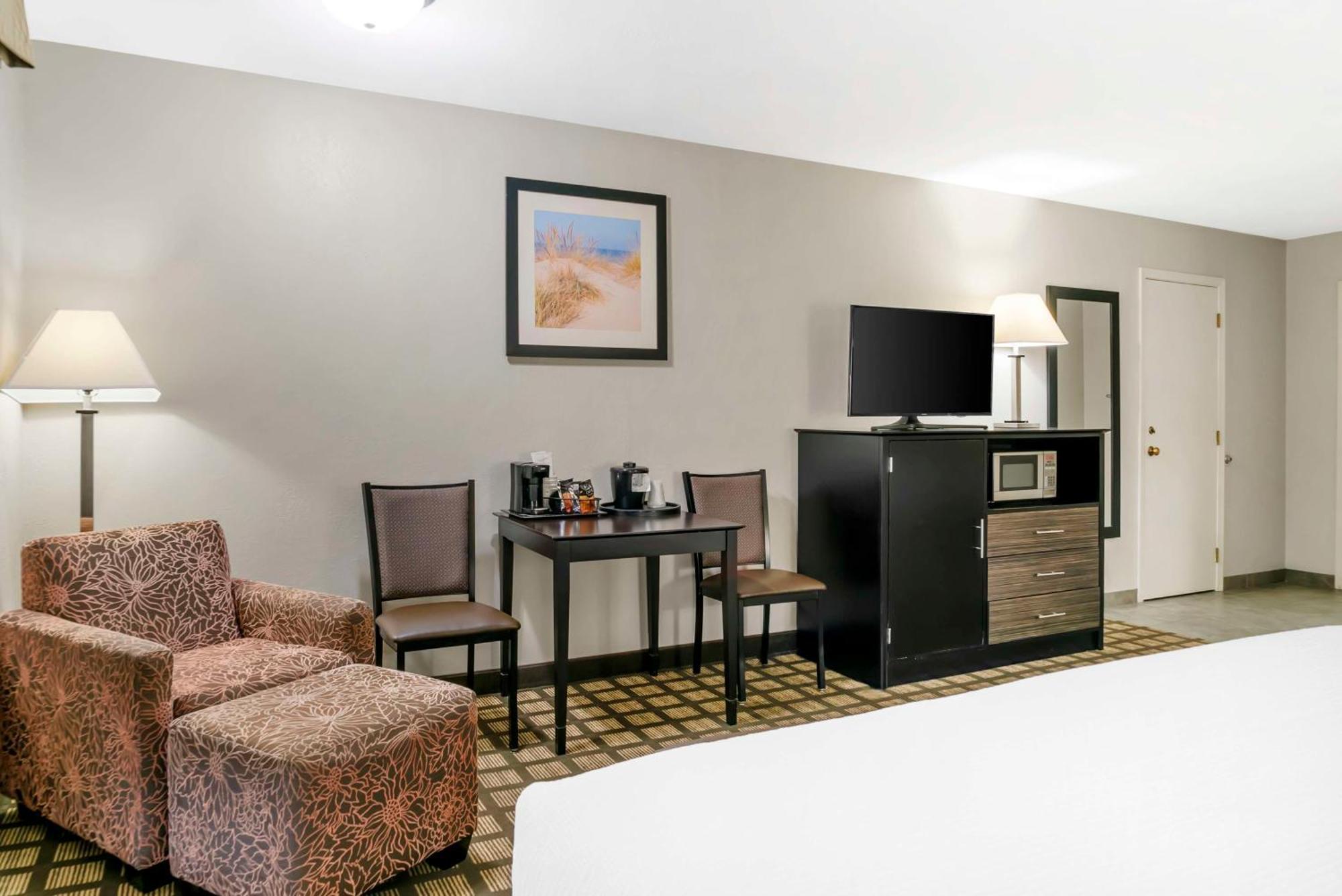 Best Western Beacon Inn Grand Haven Εξωτερικό φωτογραφία
