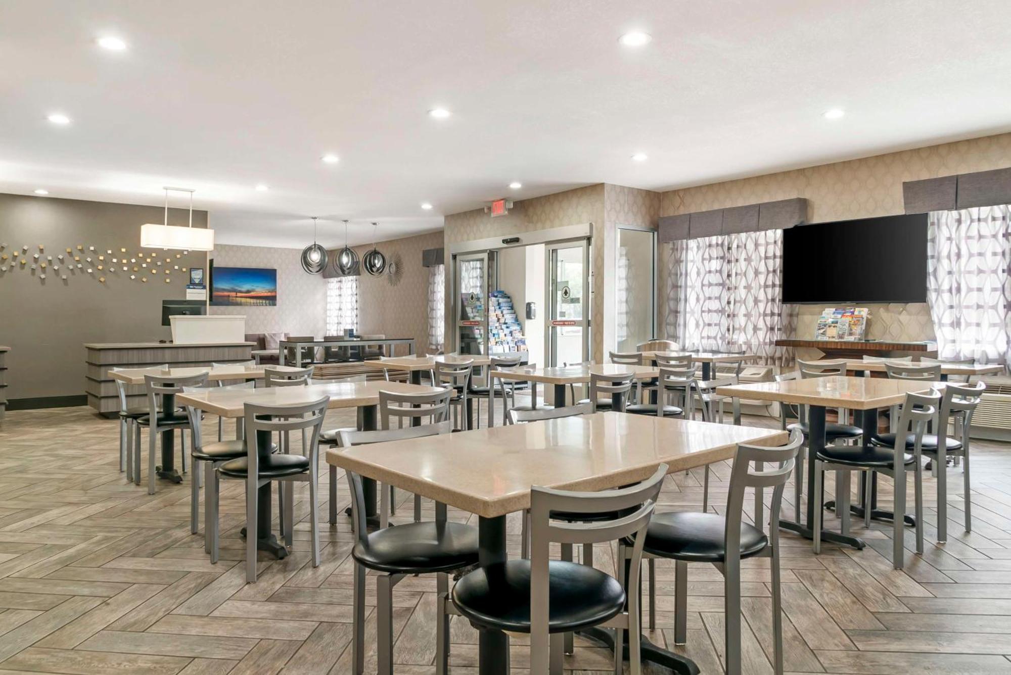 Best Western Beacon Inn Grand Haven Εξωτερικό φωτογραφία
