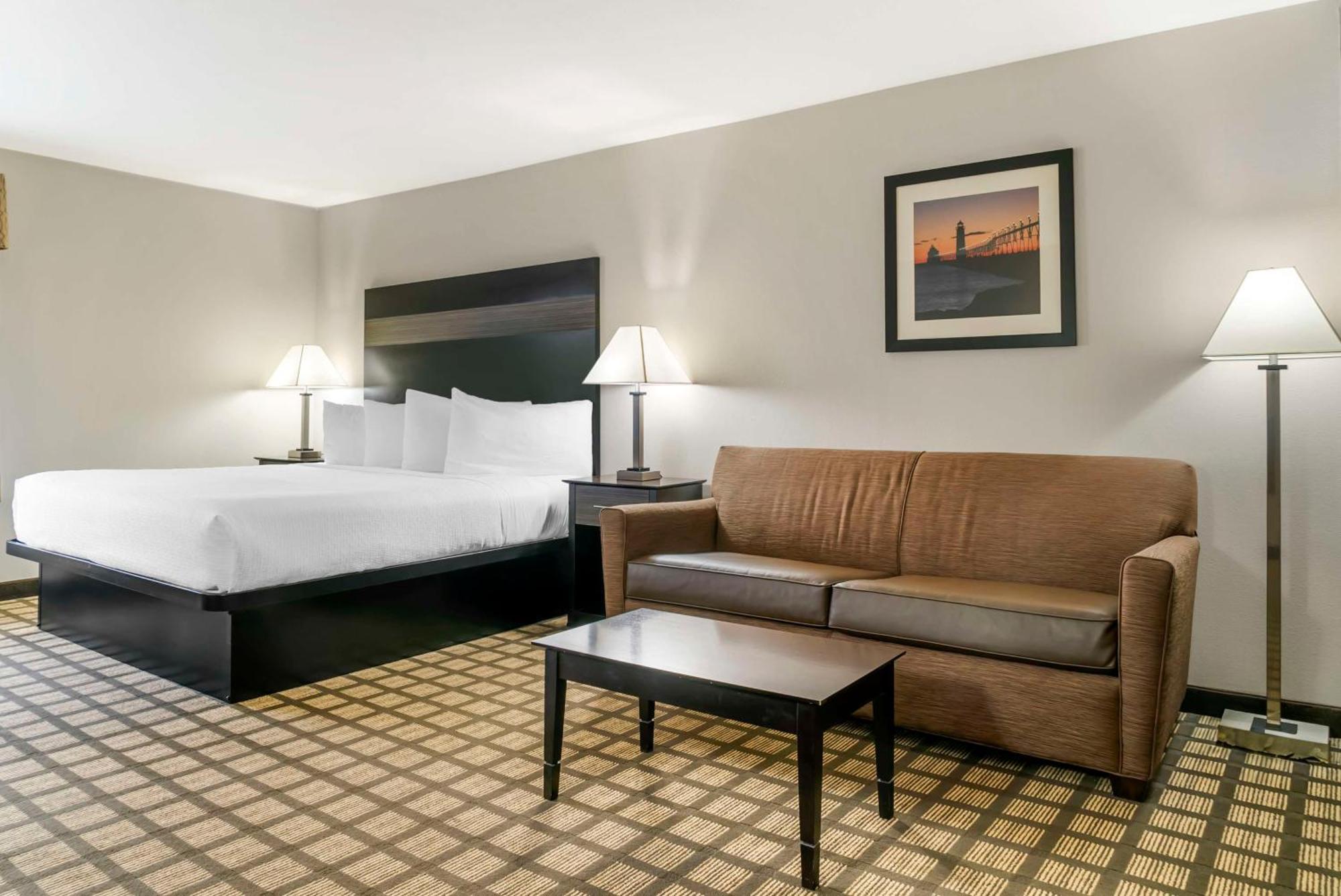 Best Western Beacon Inn Grand Haven Εξωτερικό φωτογραφία
